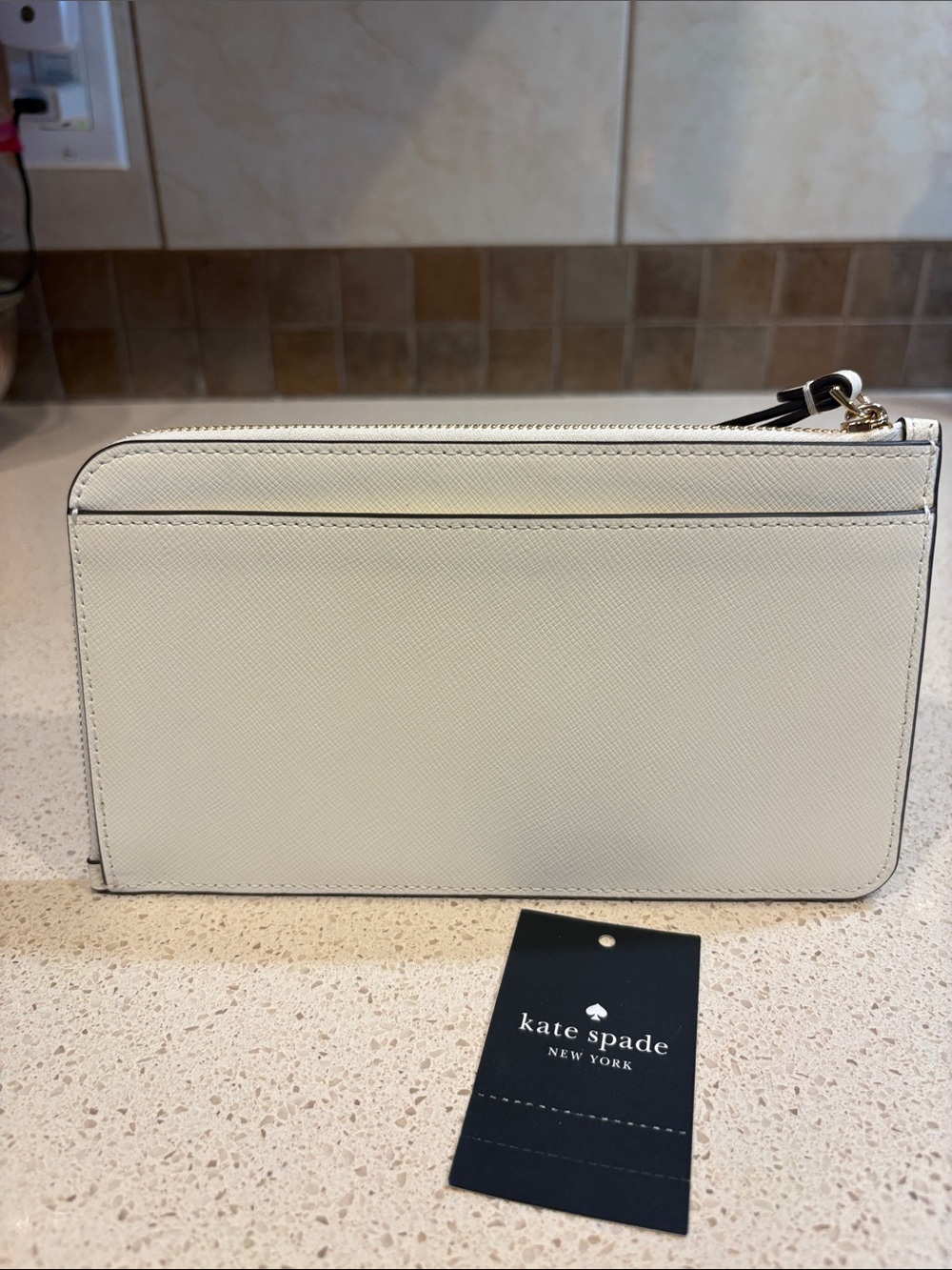 kate spade Lucy NWT Ivory floral & butterfly cutout wristlet MSRP $159 - Picture 5 of 8